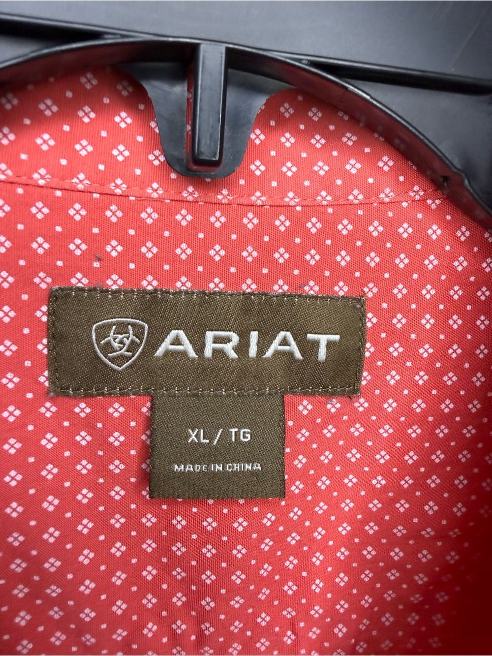 Ariat Red Micro-Print Long Sleeve Button-Down Shirt - Picture 3 of 5